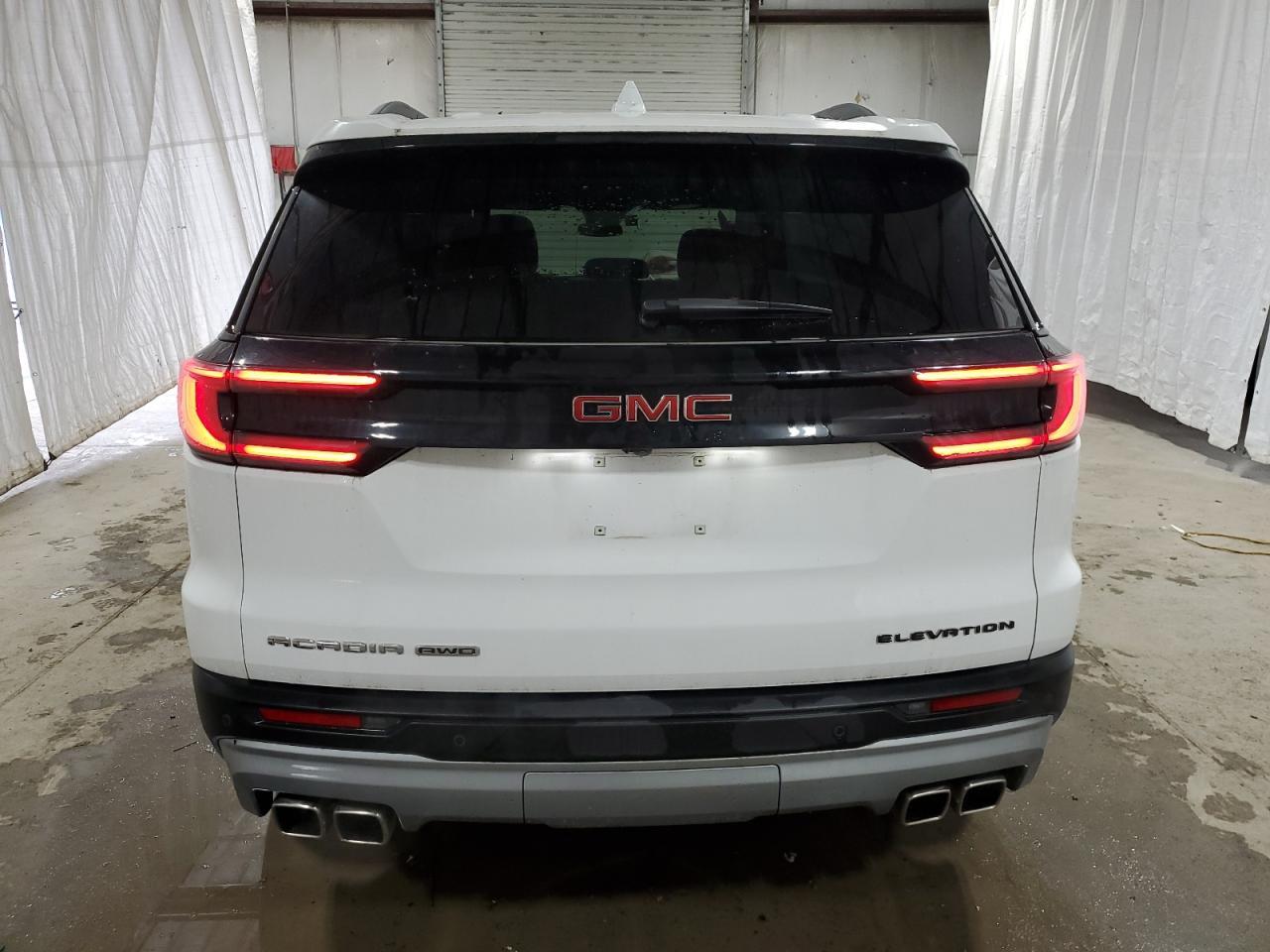 2025 GMC ACADIA