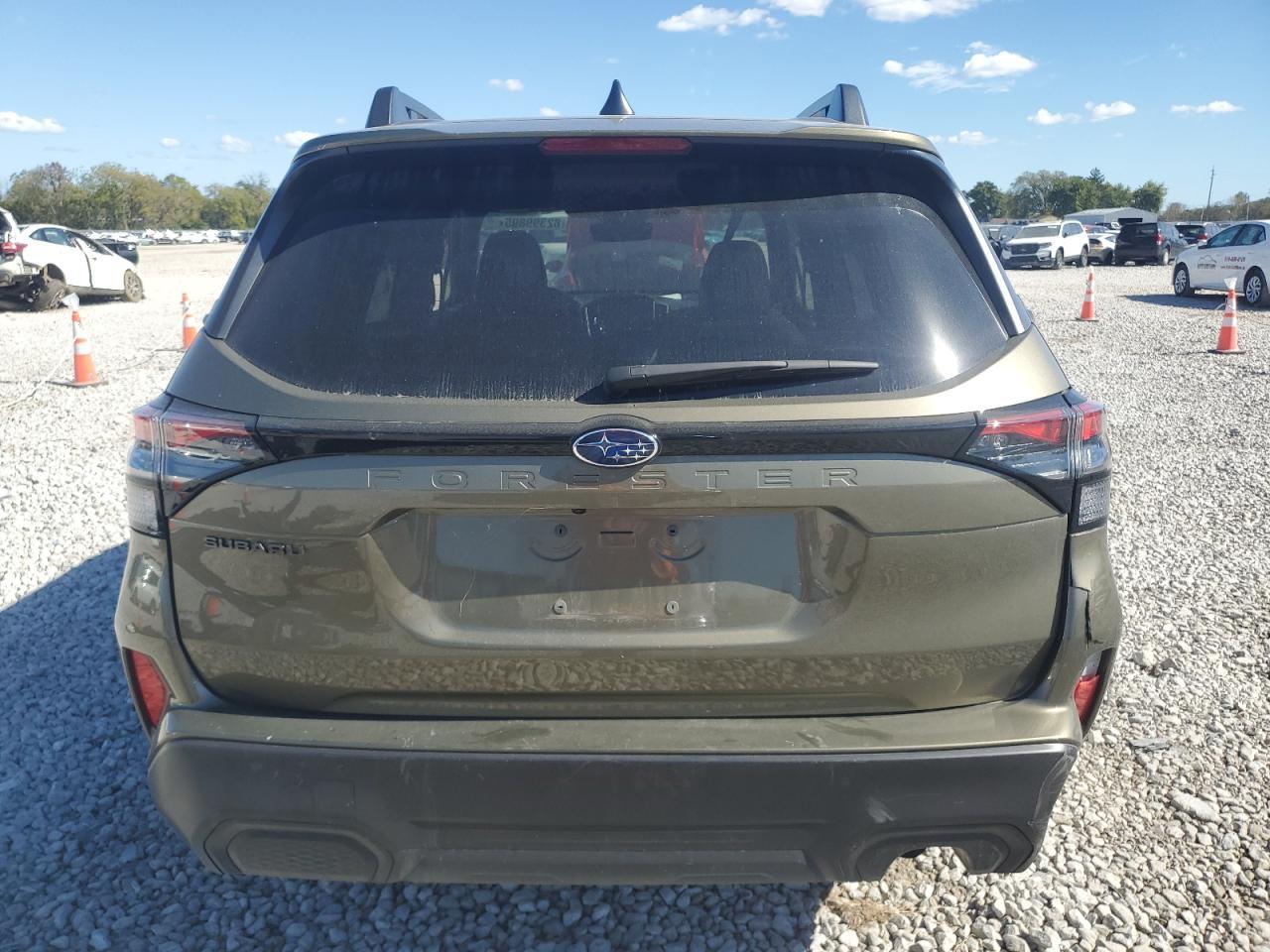 2025 SUBARU FORESTER