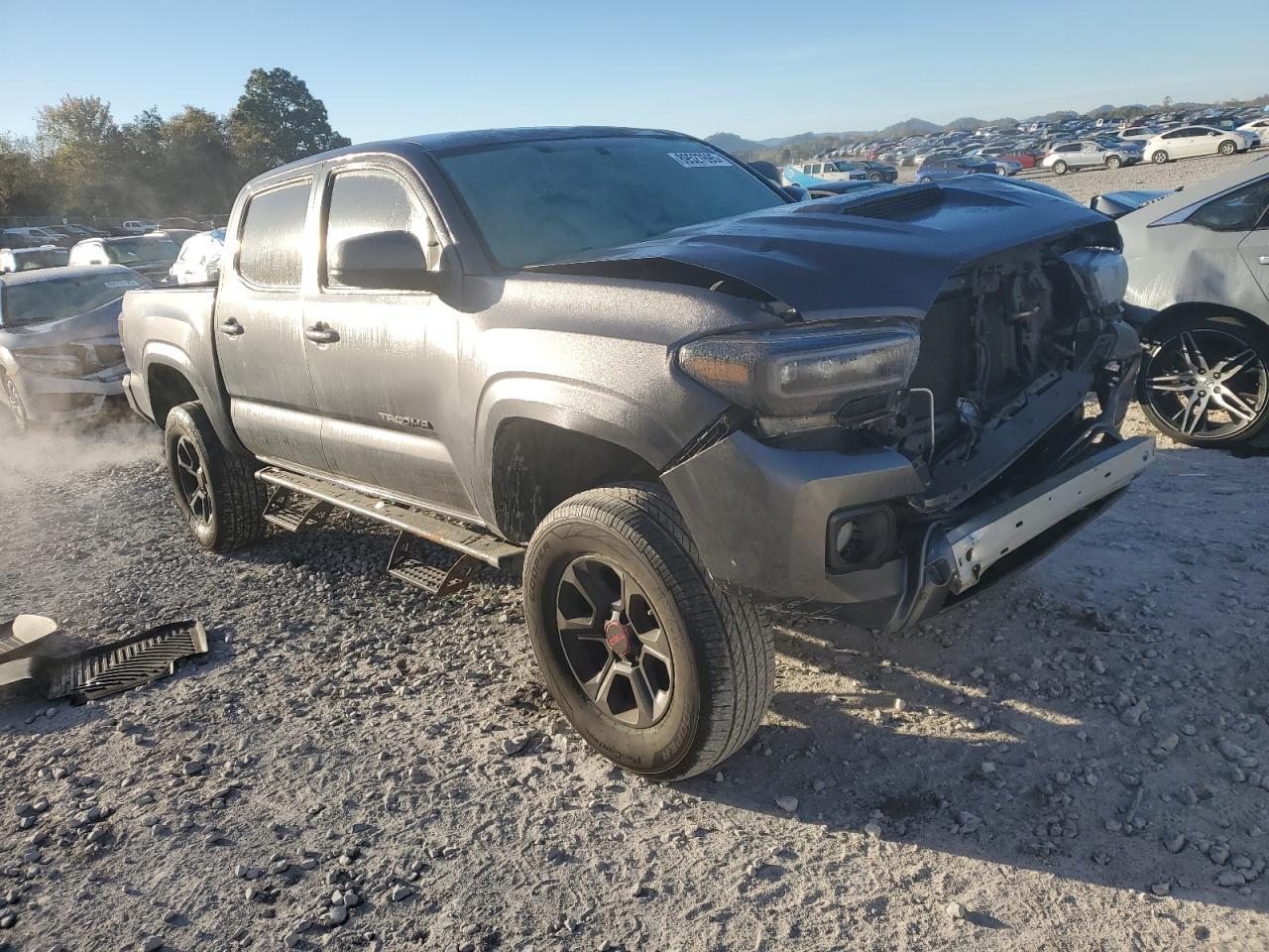 2016 TOYOTA TACOMA