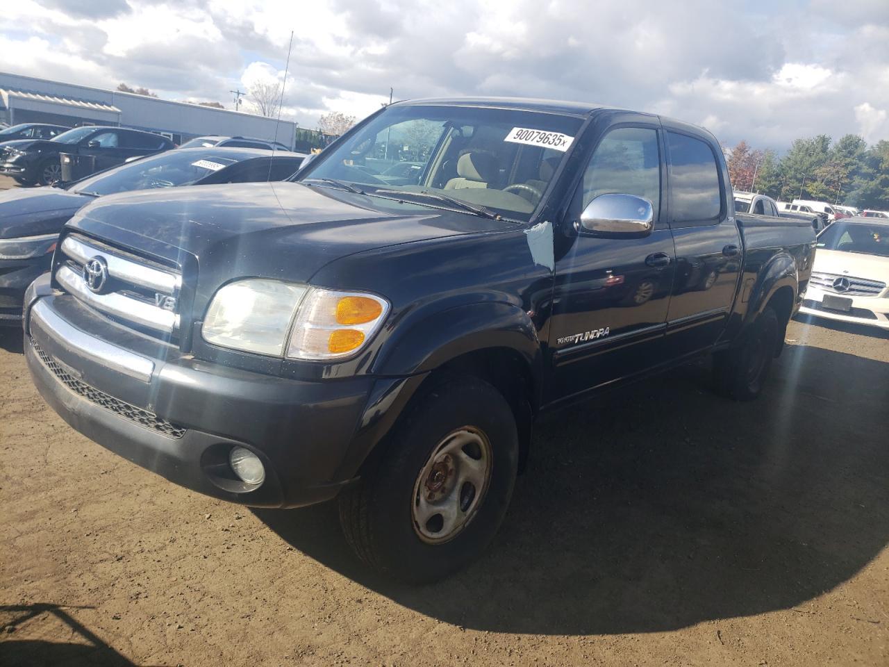 2004 TOYOTA TUNDRA