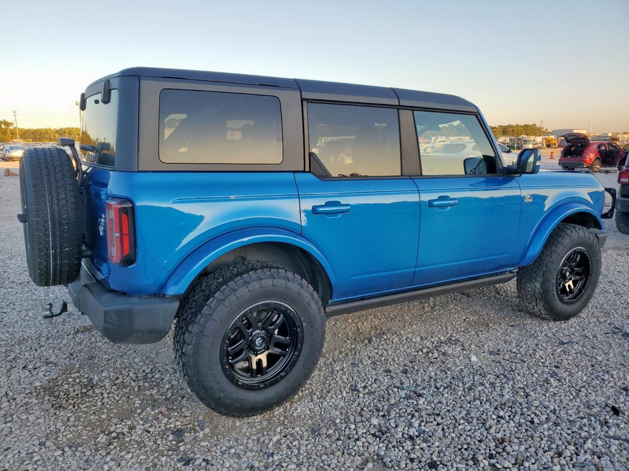 2022 FORD Bronco