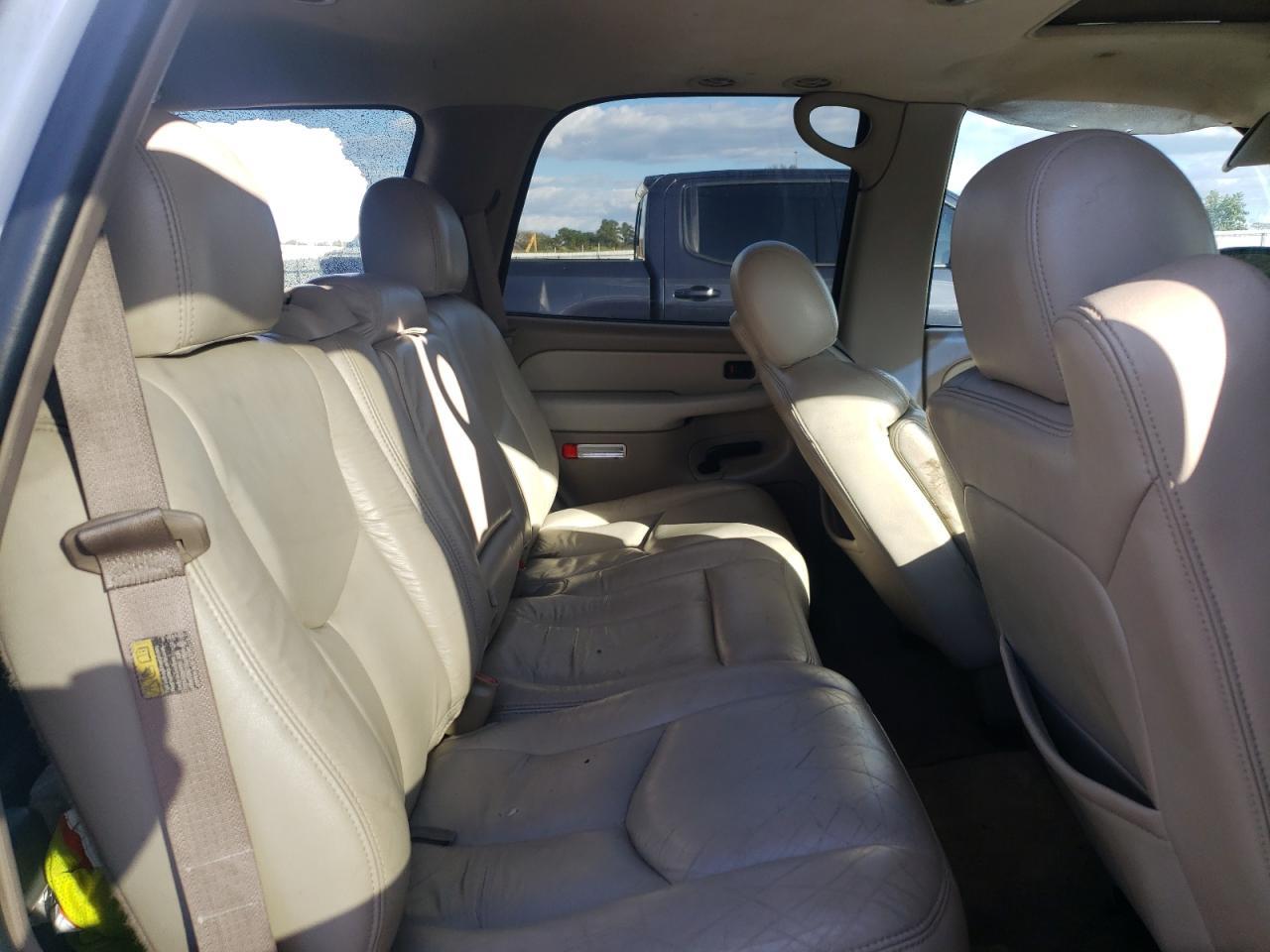 2003 CHEVROLET Tahoe
