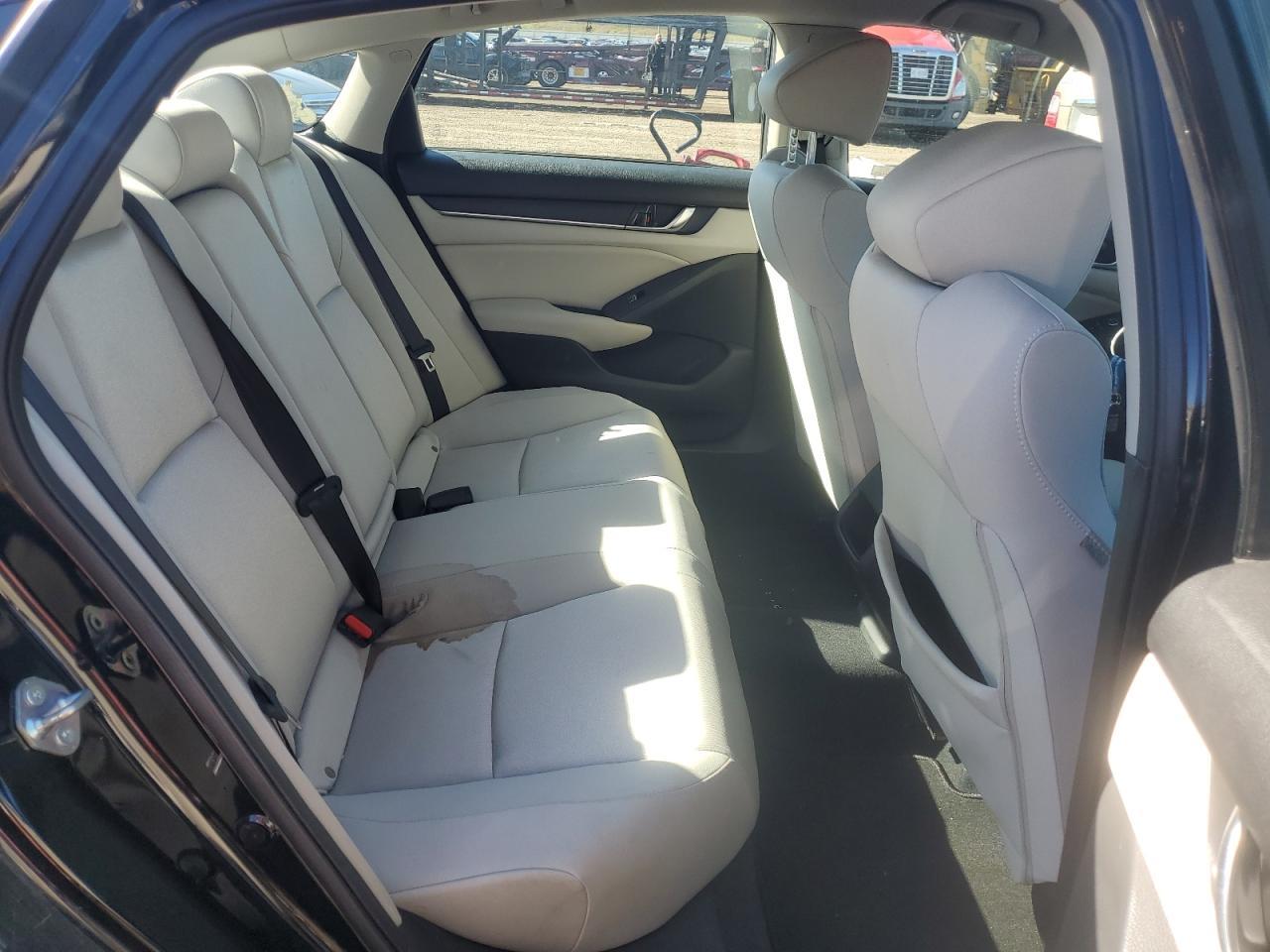 2018 HONDA ACCORD
