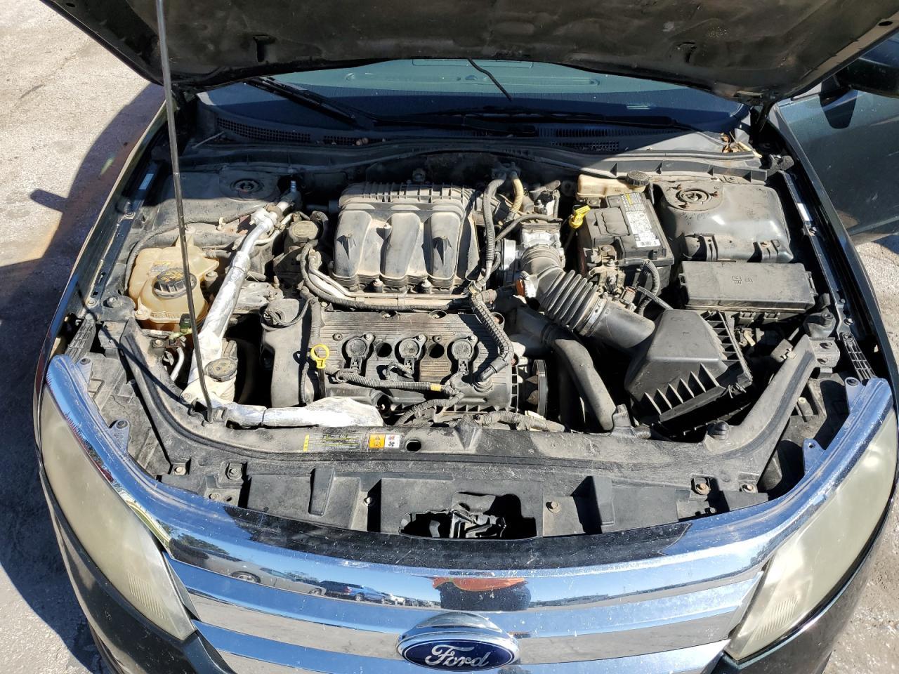 2010 FORD FUSION