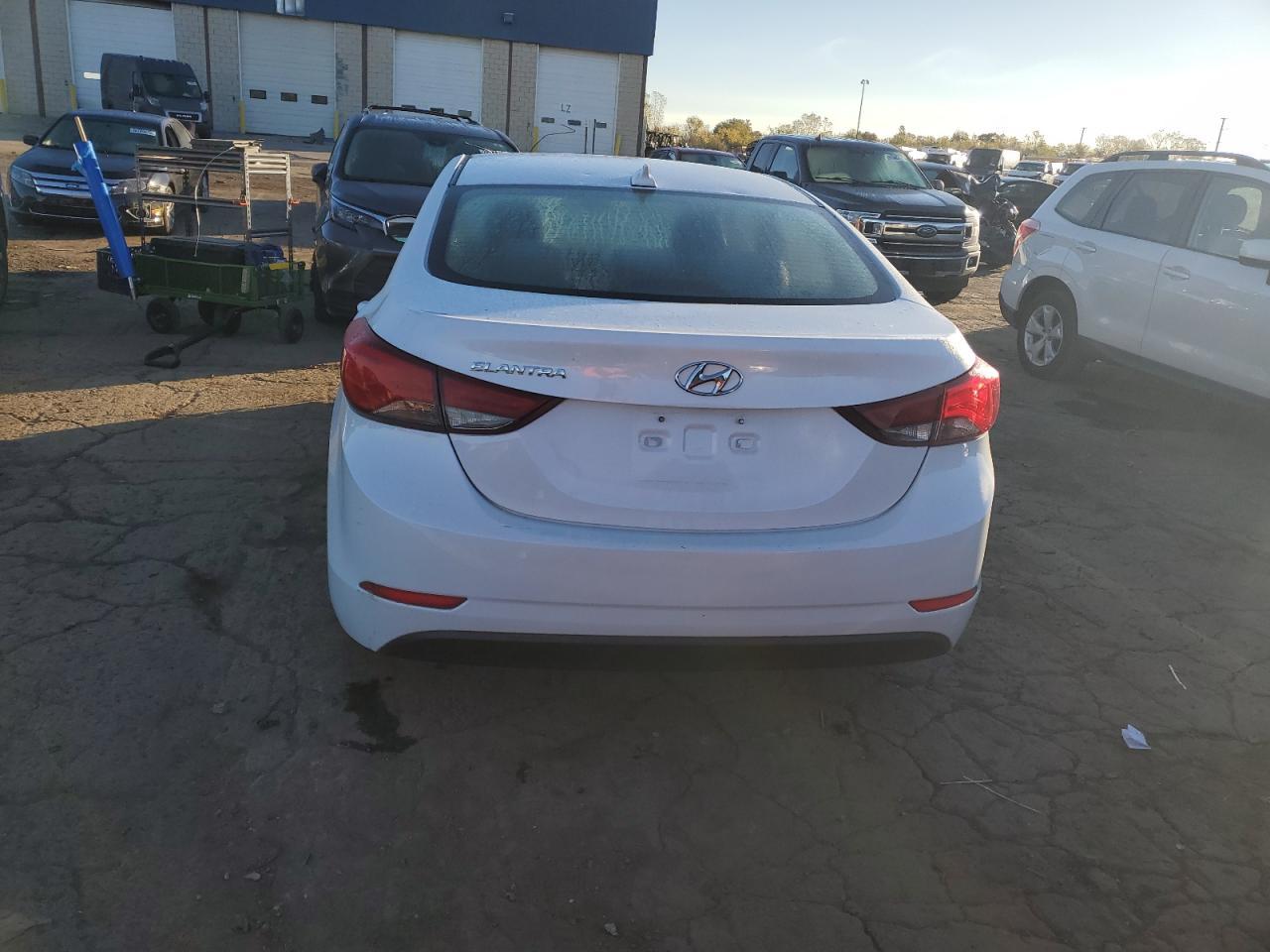 2016 HYUNDAI ELANTRA
