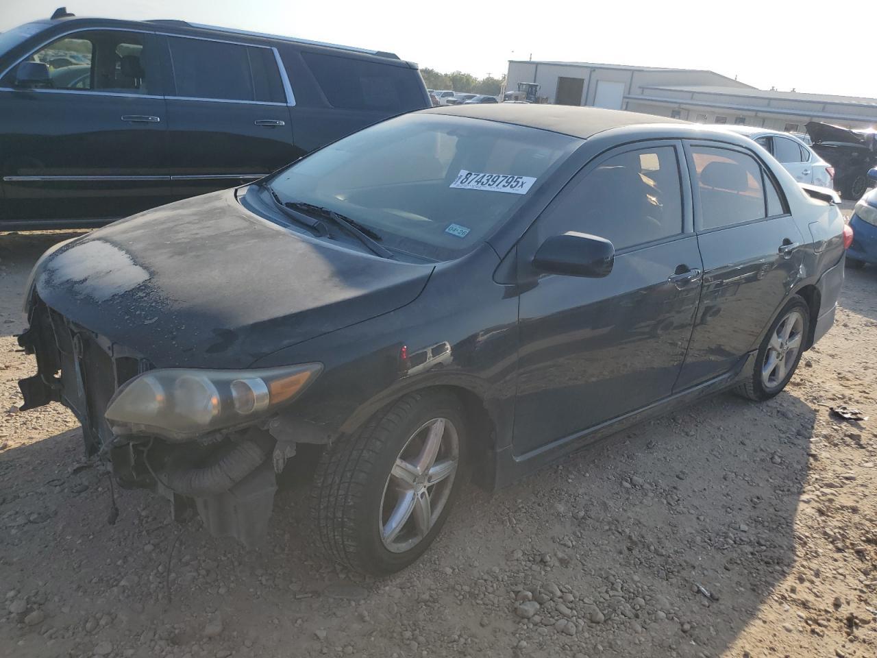 2011 TOYOTA COROLLA