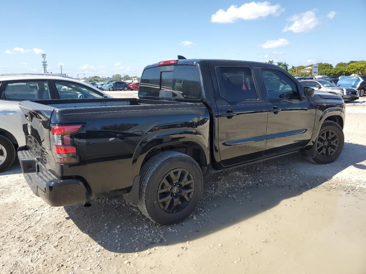 2023 NISSAN Frontier
