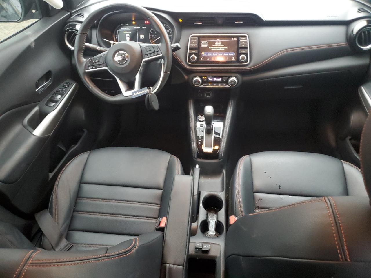 2019 NISSAN KICKS