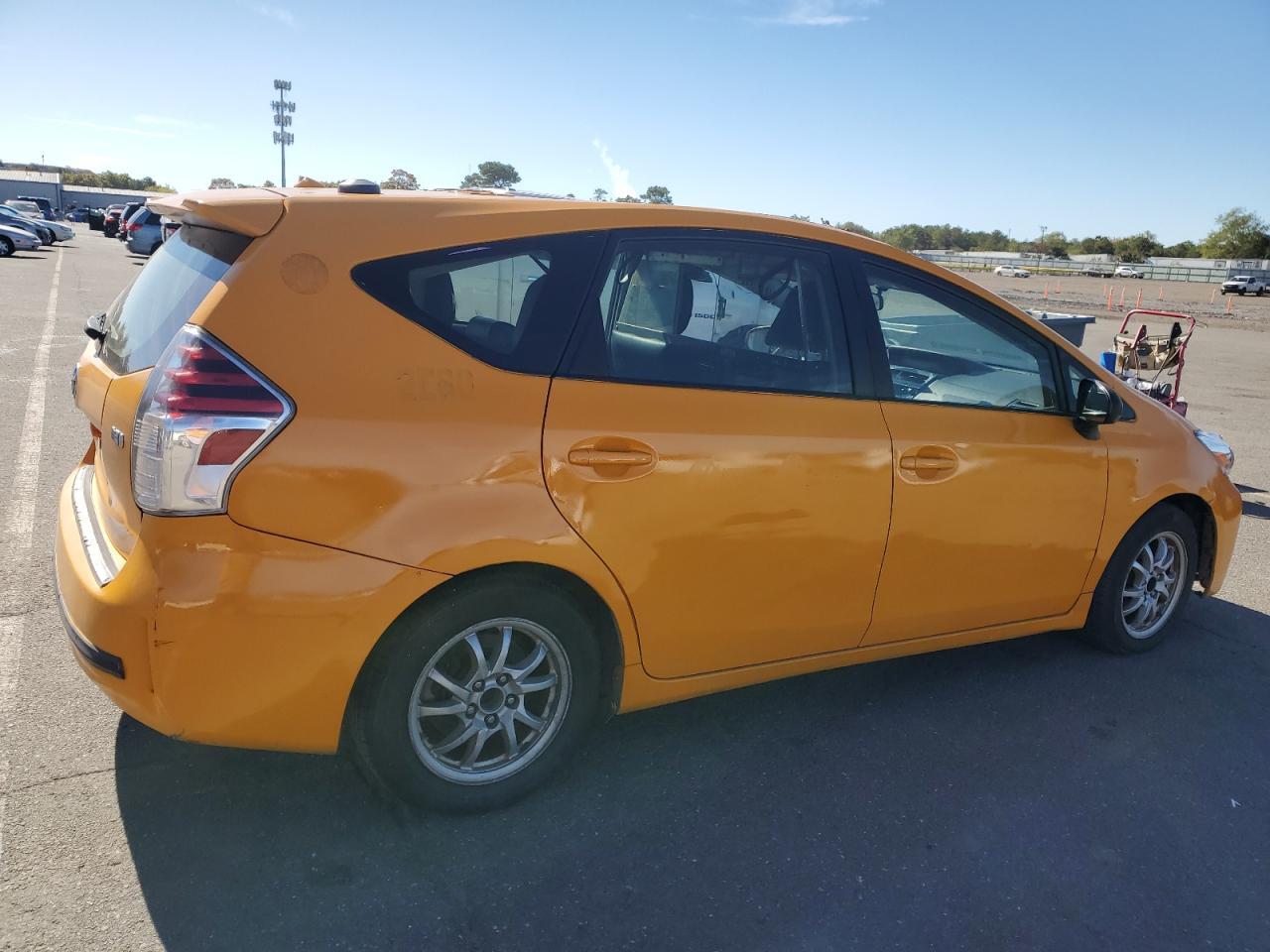 2016 TOYOTA PRIUS V
