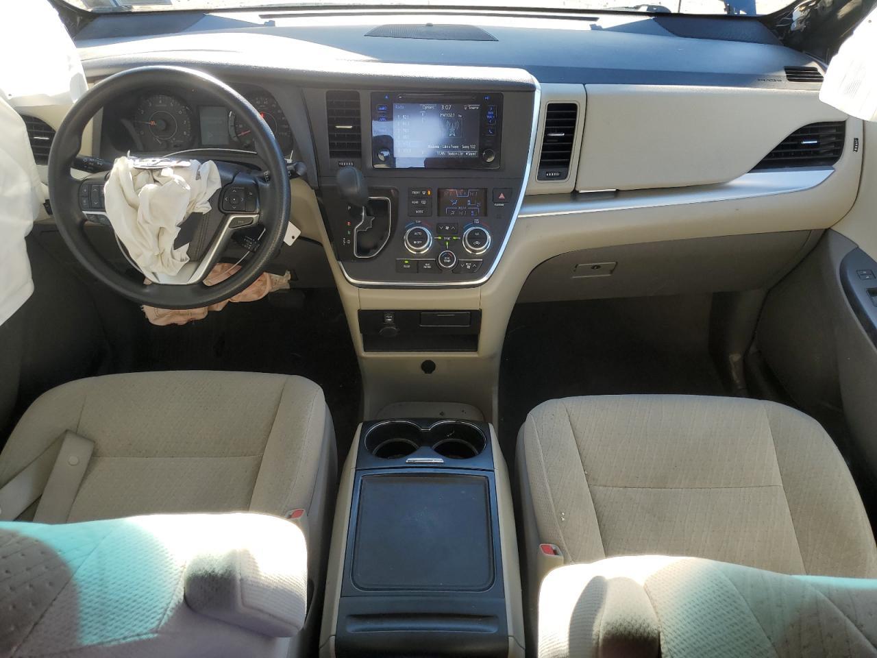 2015 TOYOTA SIENNA