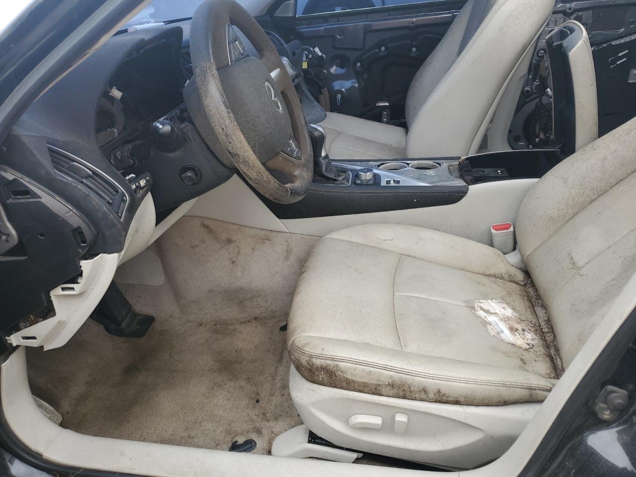 2017 INFINITI Q50