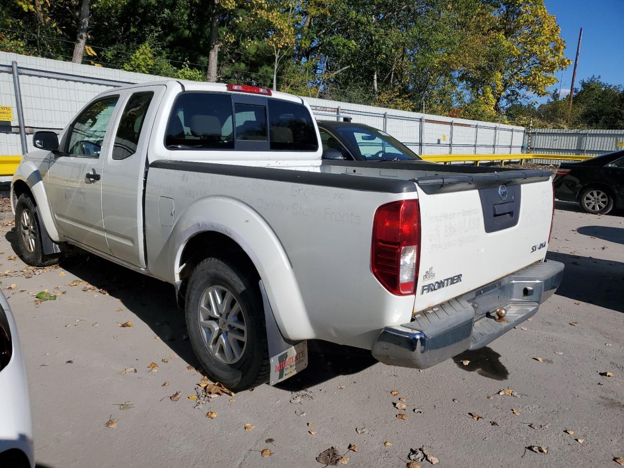 2015 NISSAN Frontier