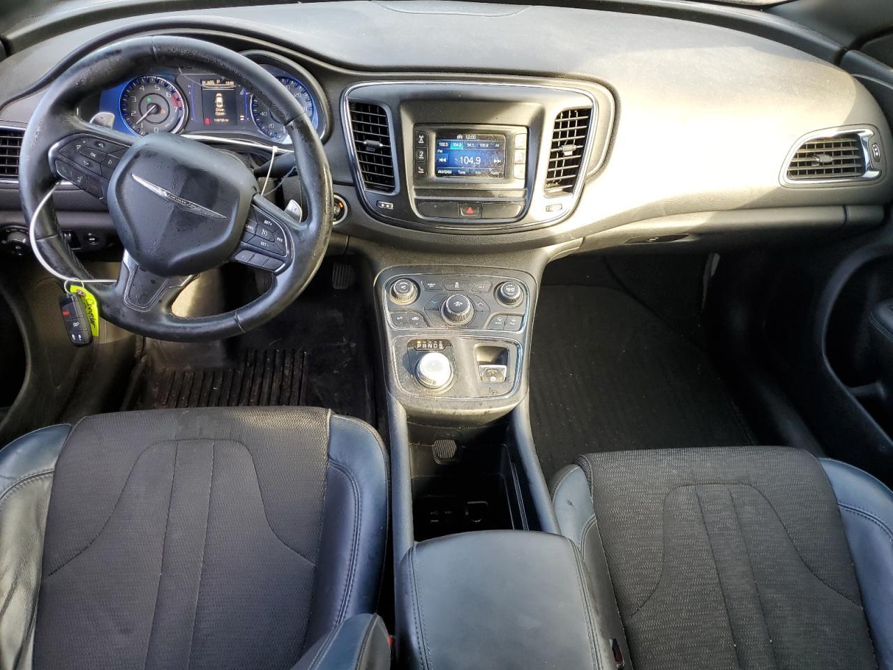 2015 CHRYSLER 200