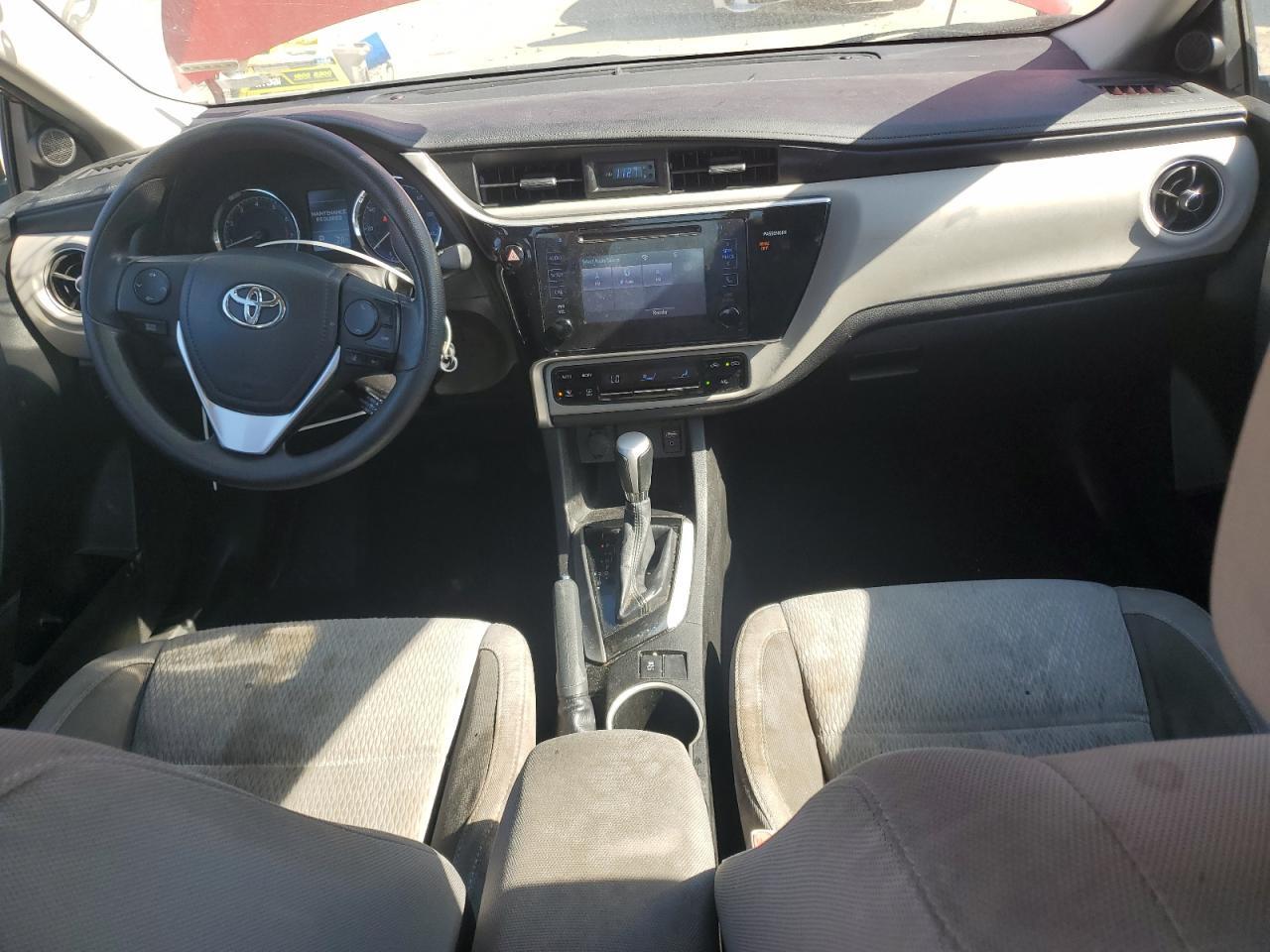 2017 TOYOTA COROLLA