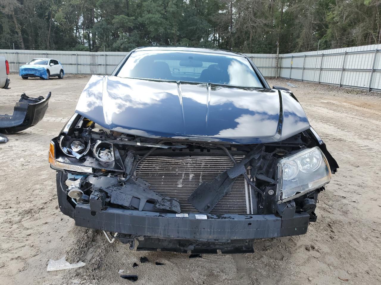 2014 DODGE Avenger