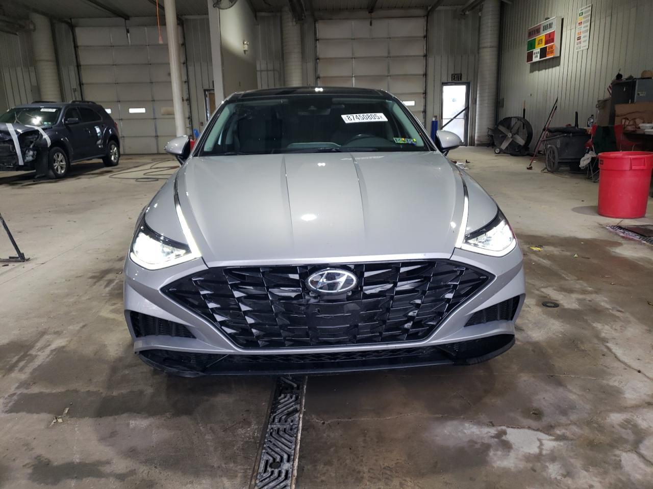 2023 HYUNDAI SONATA