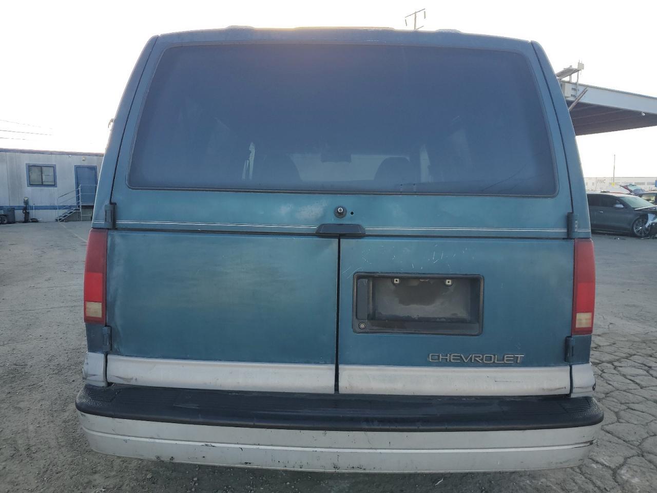 1997 CHEVROLET Astro