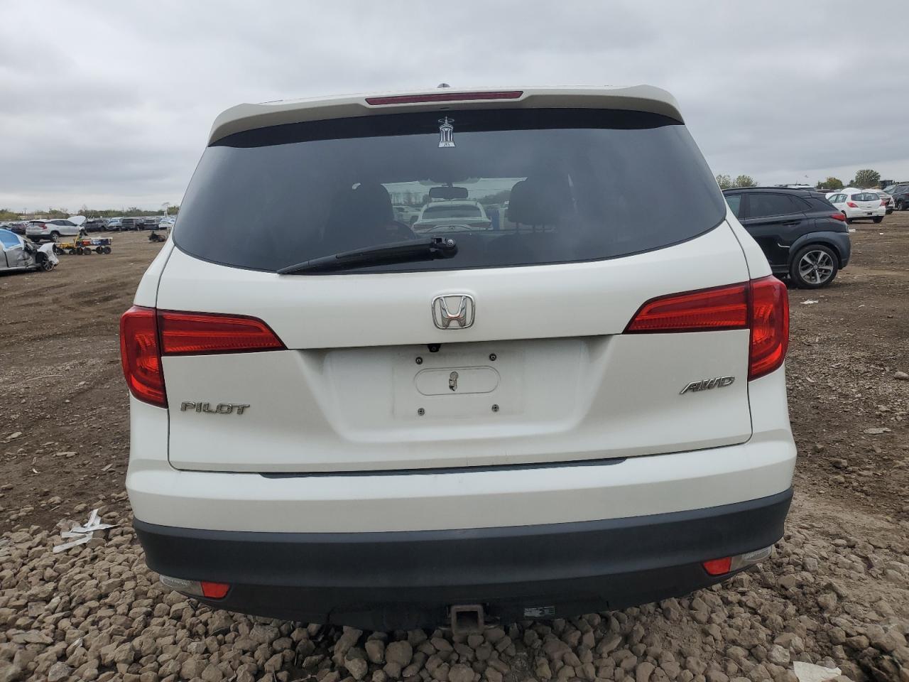 2016 HONDA PILOT