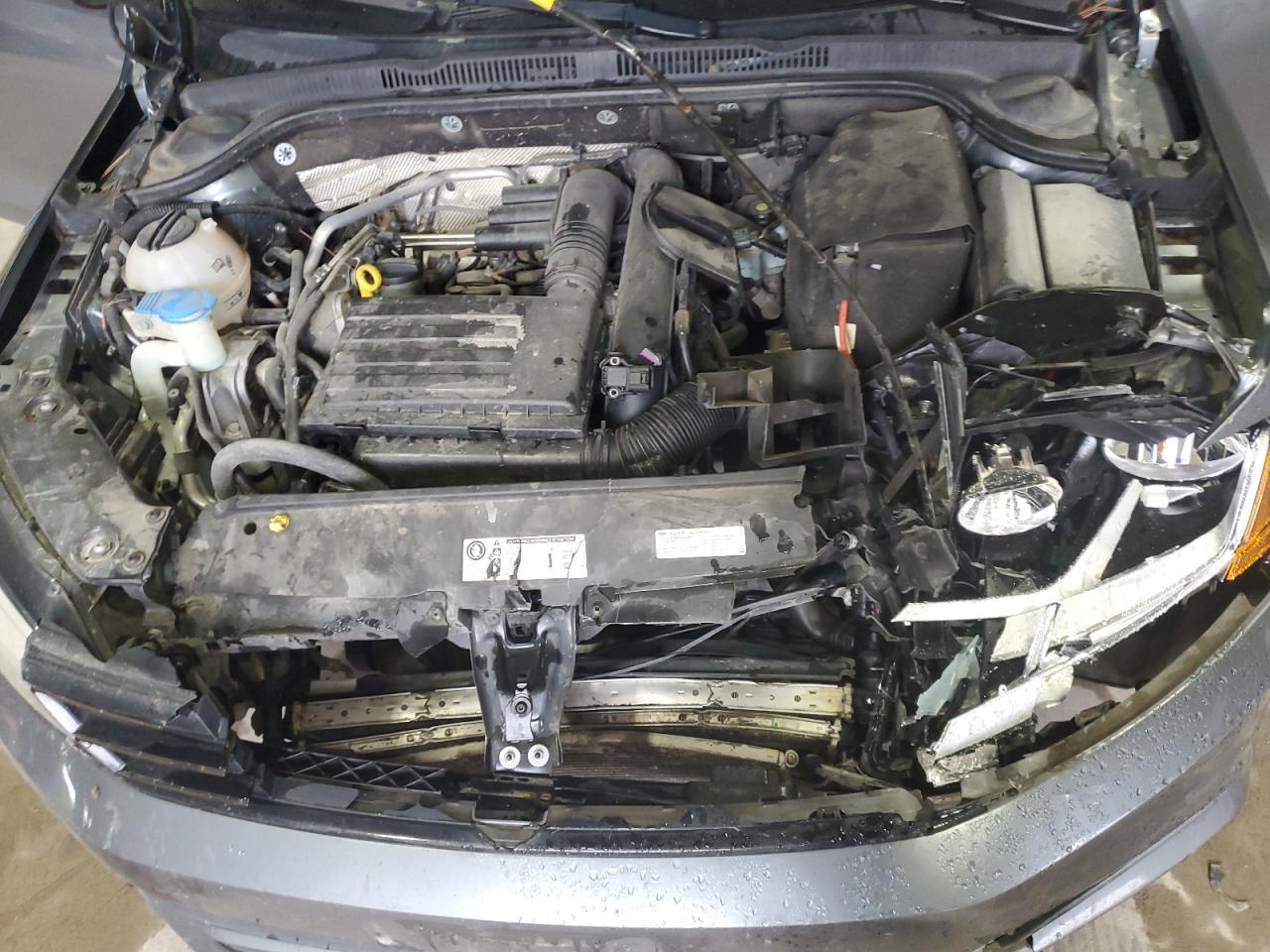 2017 VOLKSWAGEN JETTA