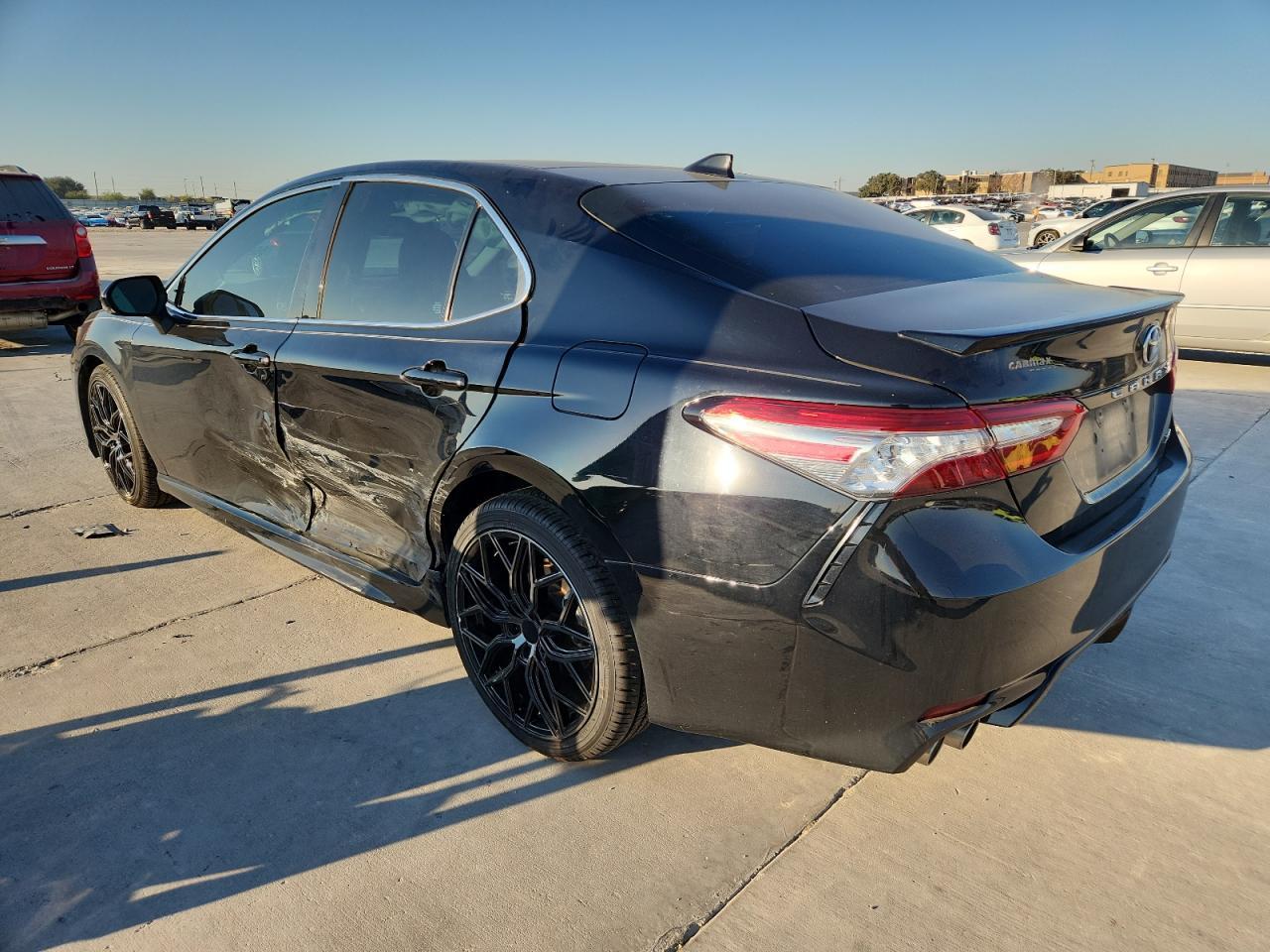 2019 TOYOTA CAMRY