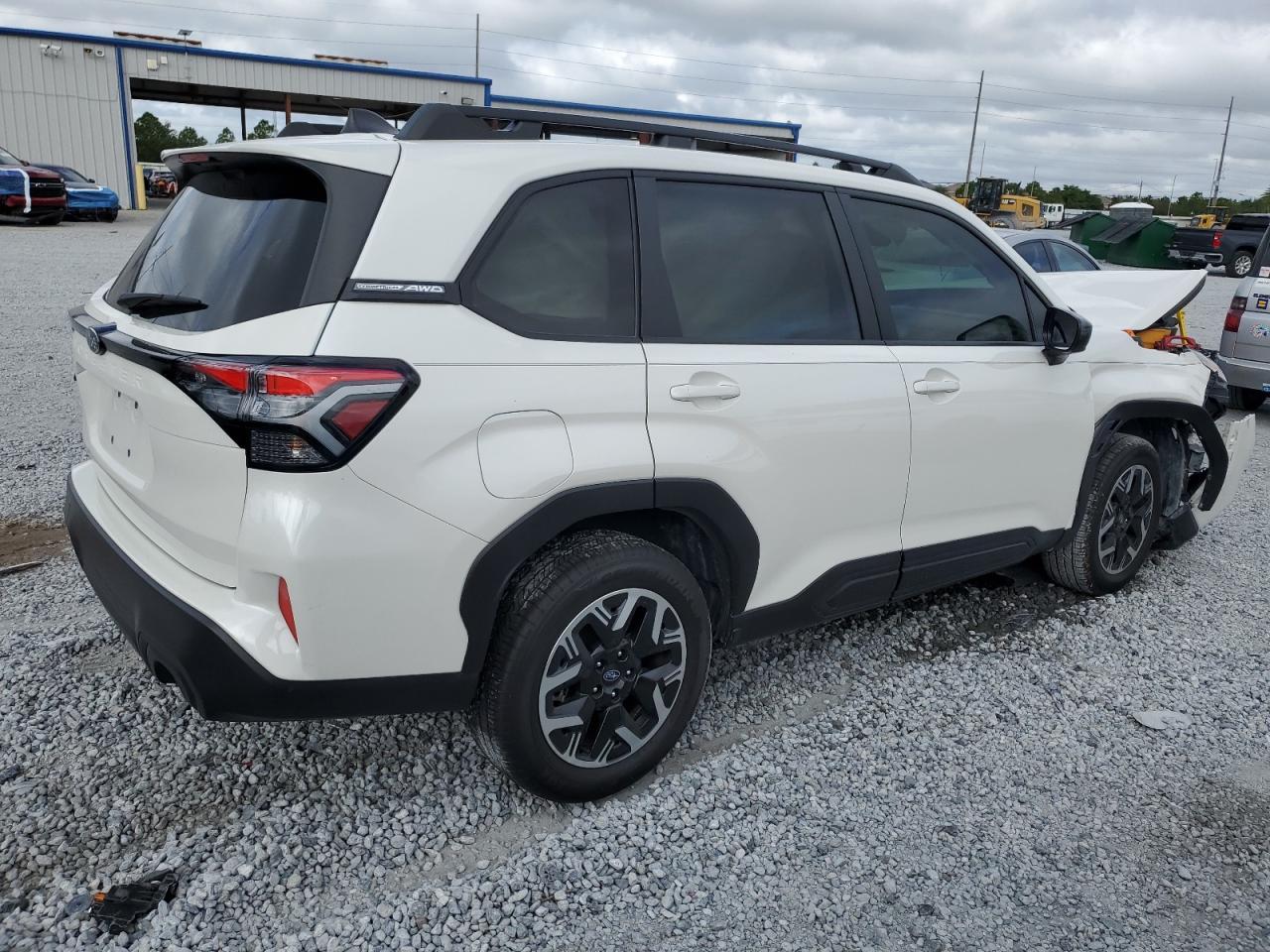 2025 SUBARU FORESTER