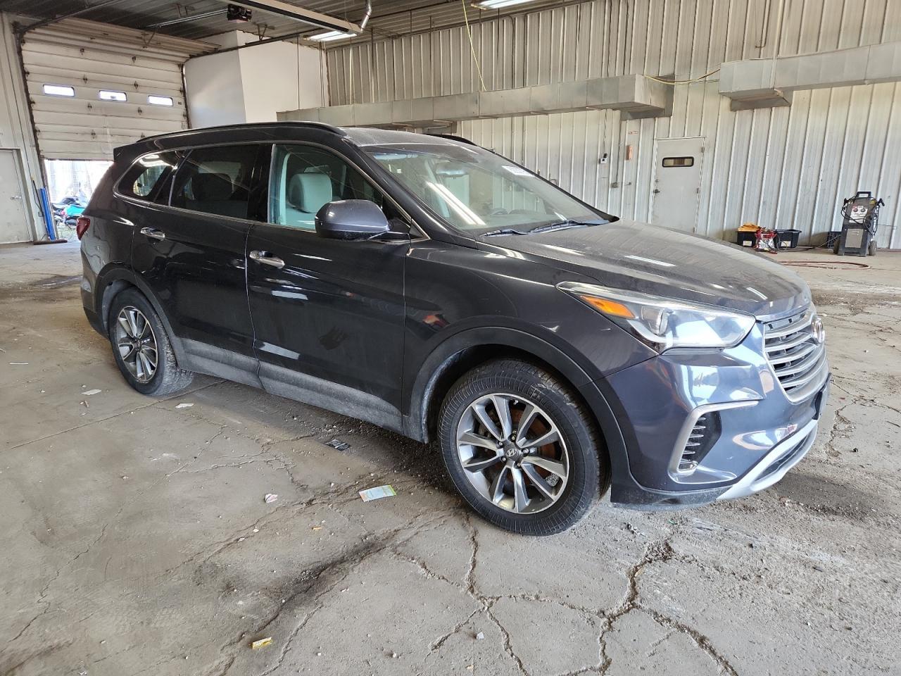 2017 HYUNDAI SANTA FE