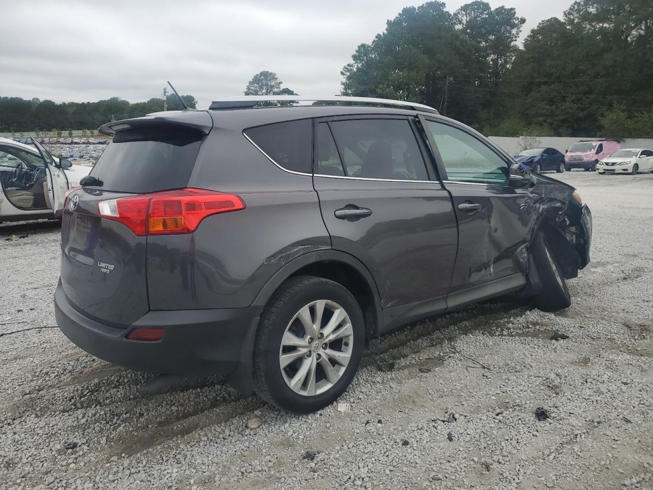 2015 TOYOTA RAV4