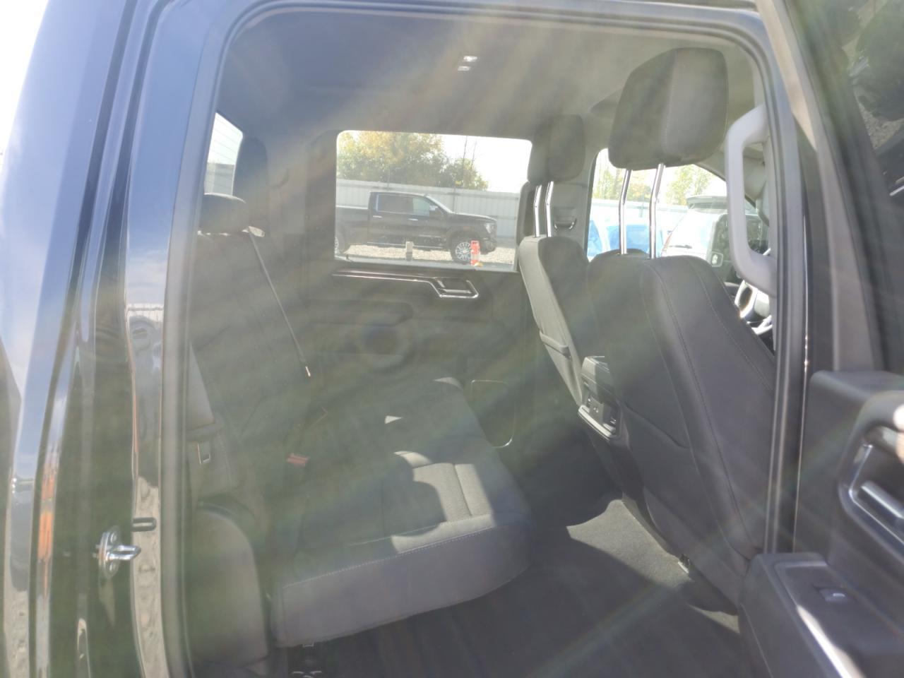 2024 CHEVROLET Silverado