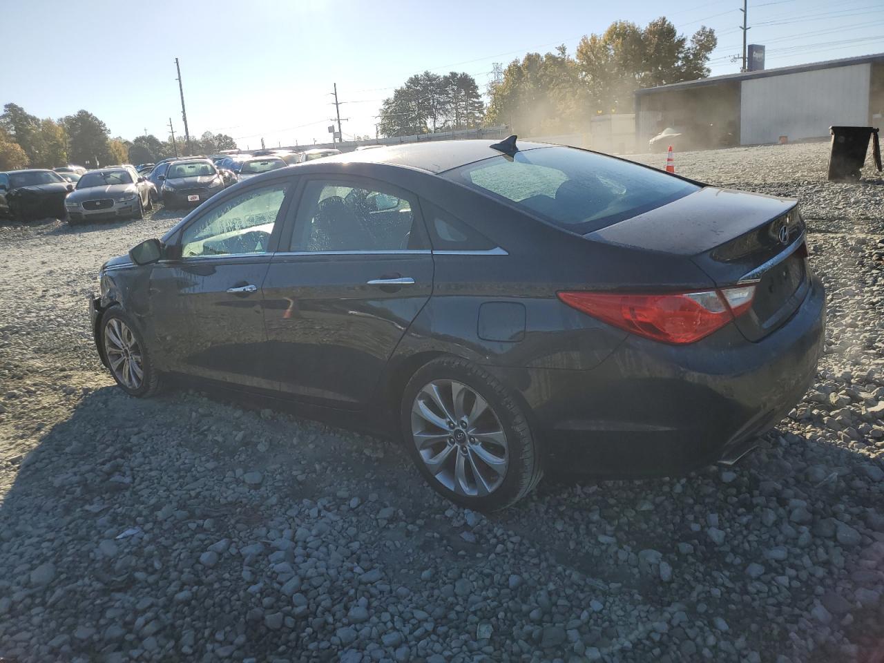 2011 HYUNDAI SONATA