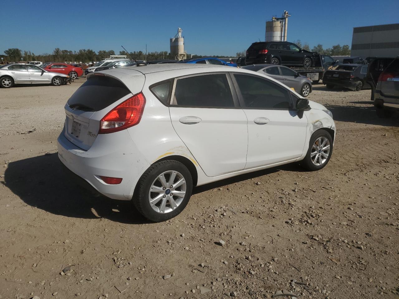 2012 FORD Fiesta
