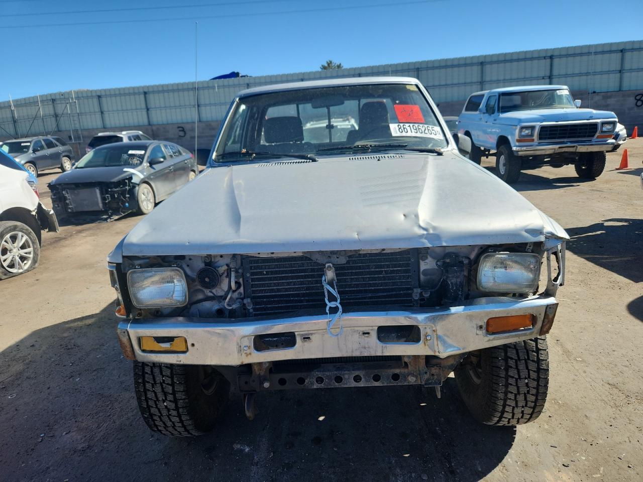 1988 TOYOTA Pickup
