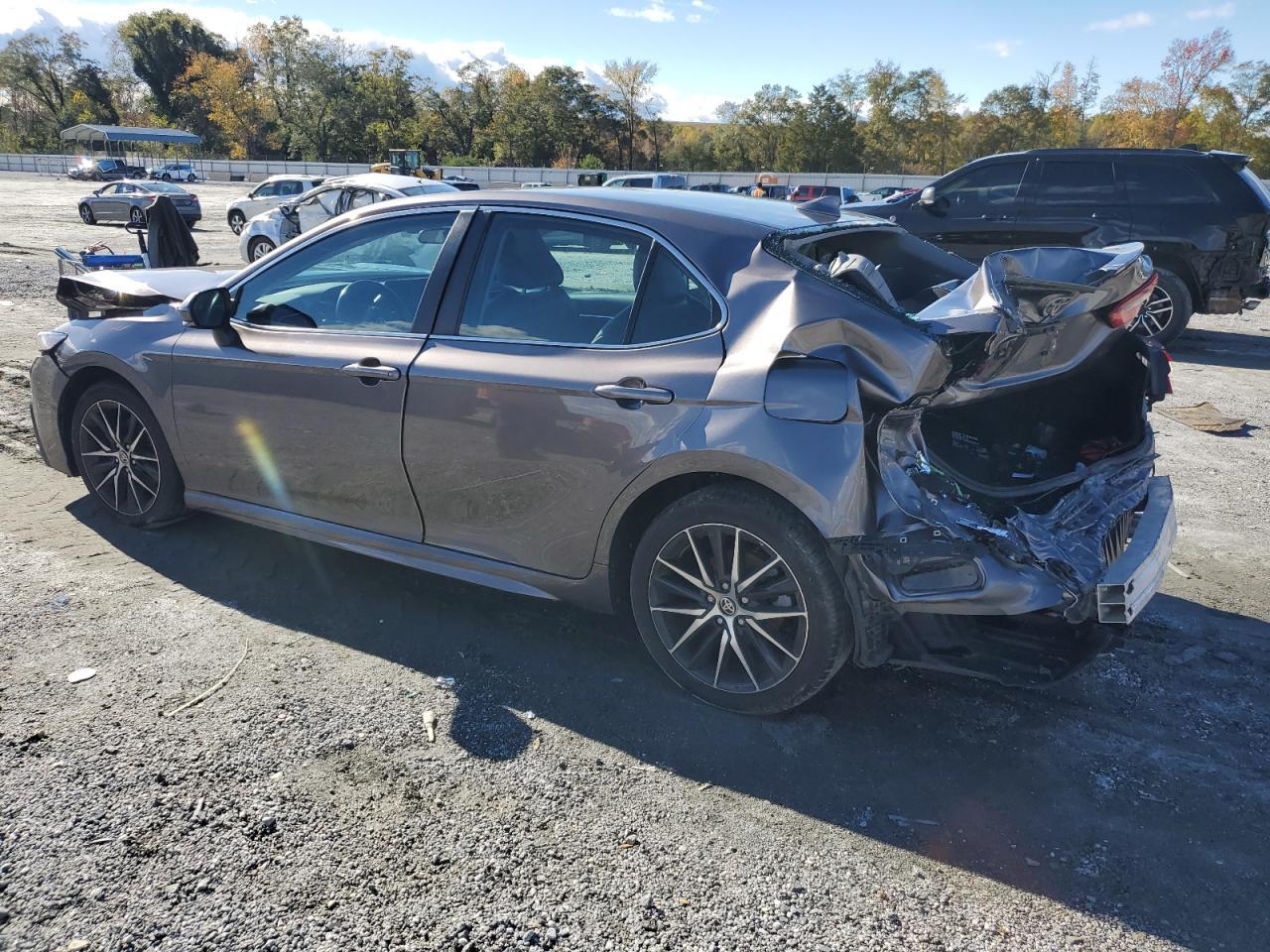 2024 TOYOTA CAMRY