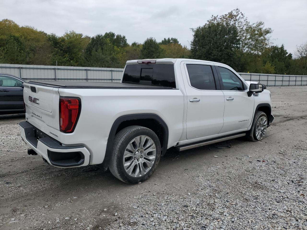 2020 GMC Sierra