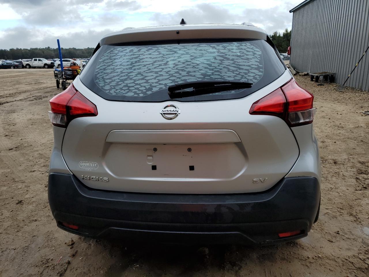 2019 NISSAN KICKS
