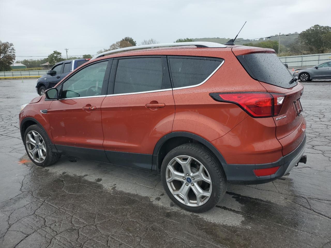 2019 FORD ESCAPE