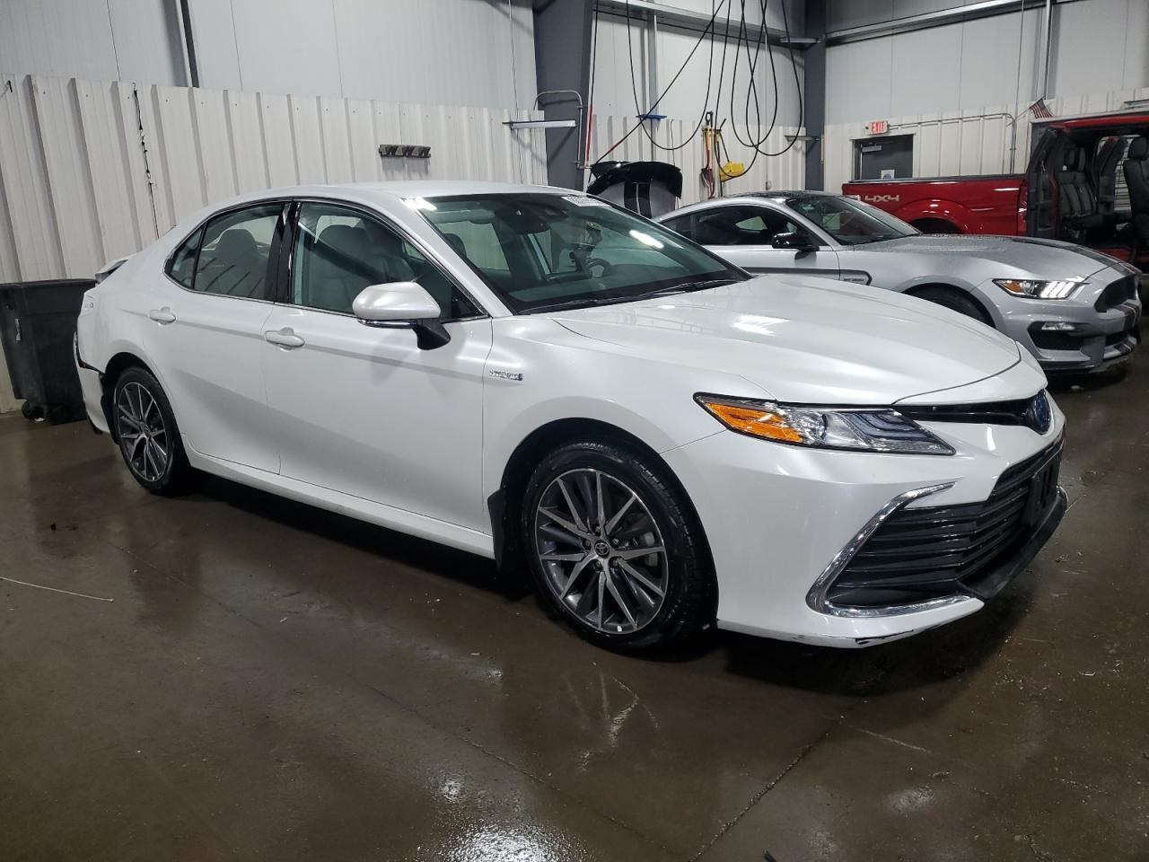 2021 TOYOTA CAMRY