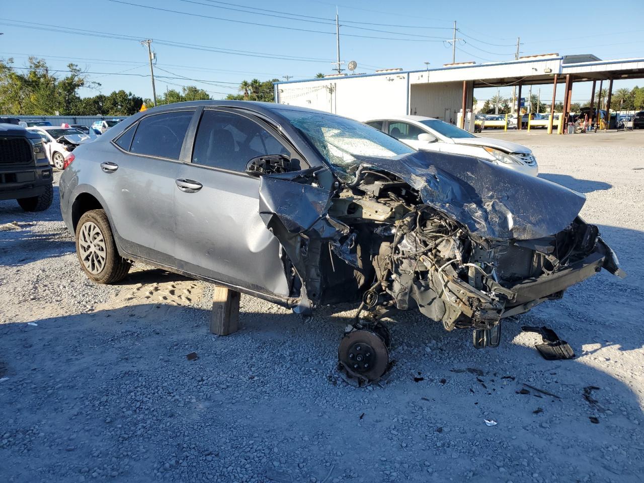 2018 TOYOTA COROLLA