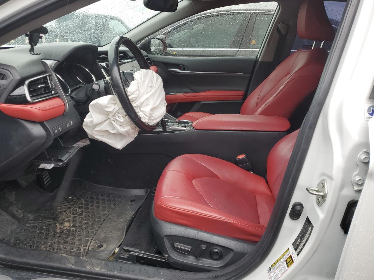 2020 TOYOTA CAMRY