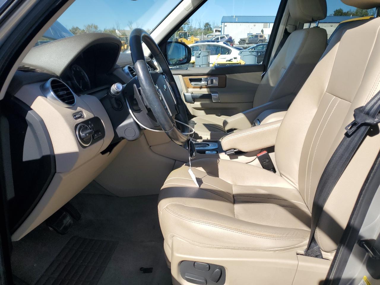 2016 LAND ROVER LR4