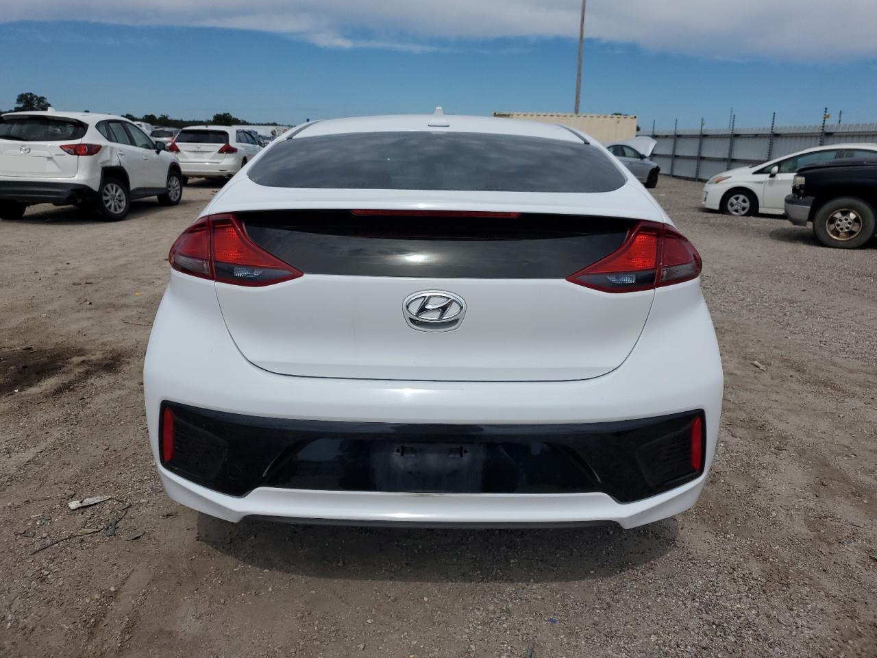 2018 HYUNDAI Ioniq