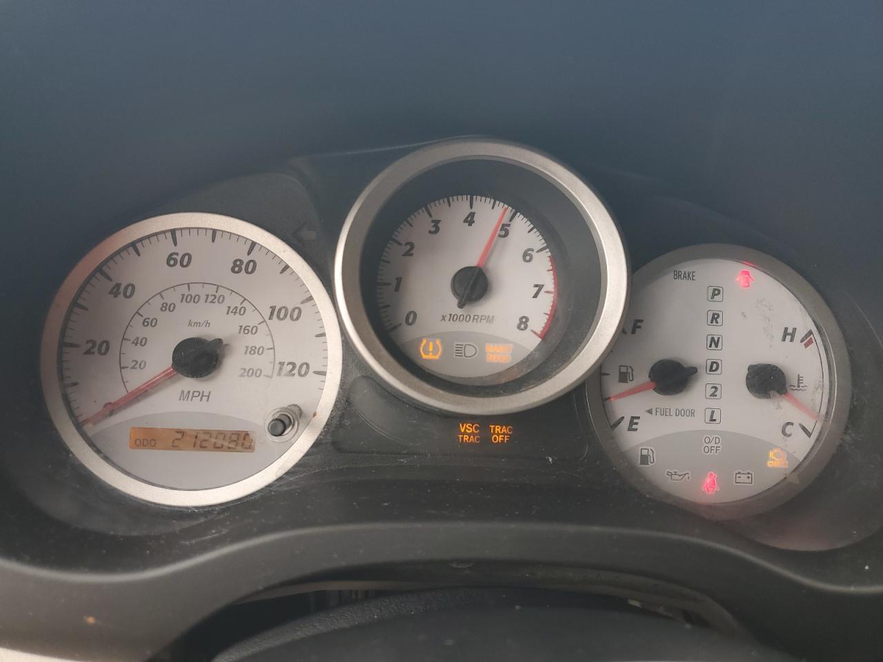 2004 TOYOTA RAV4
