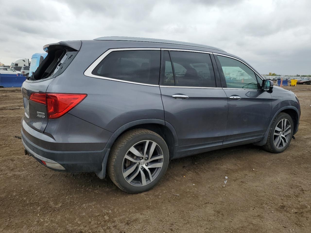 2016 HONDA PILOT