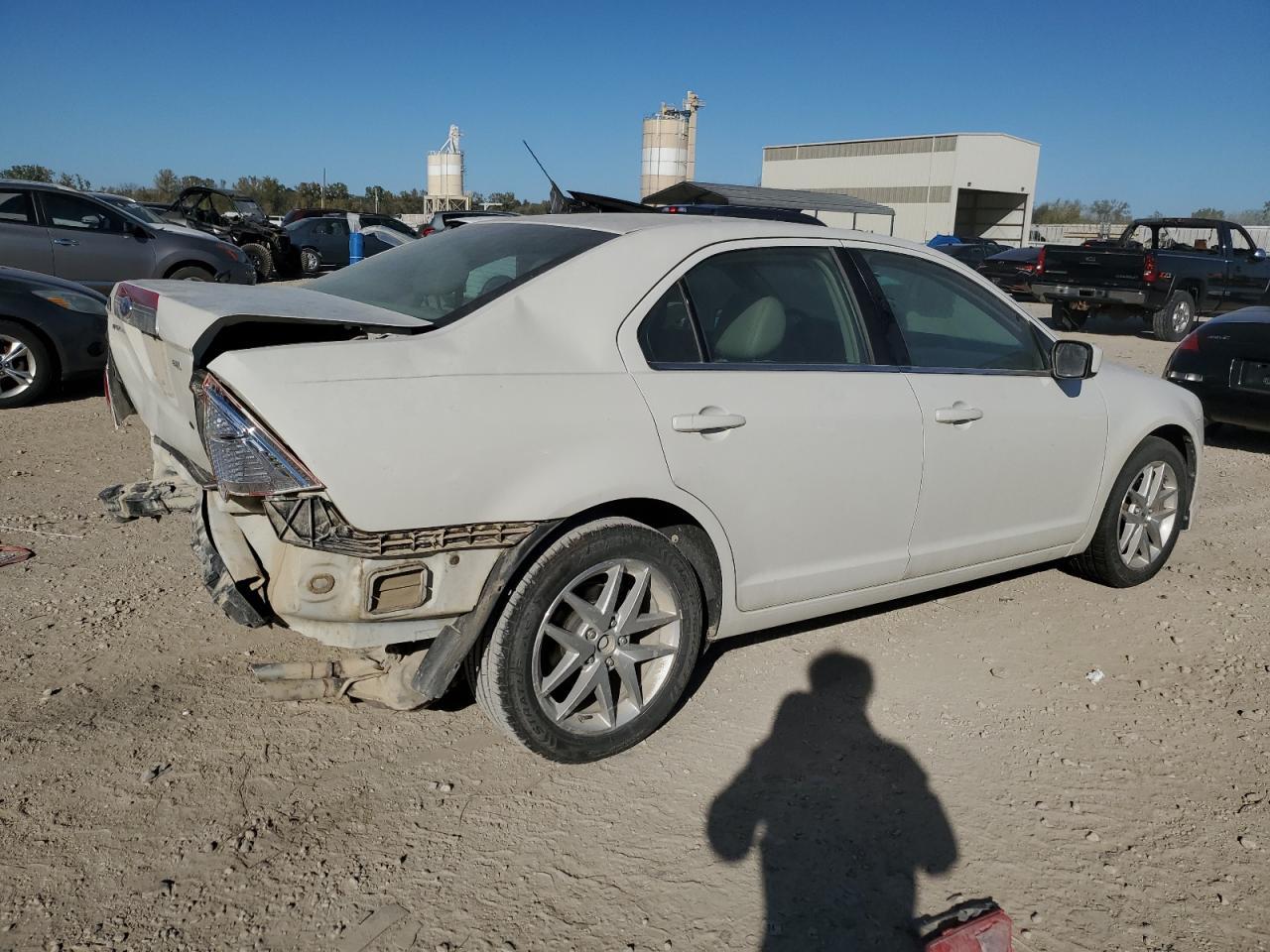 2011 FORD FUSION