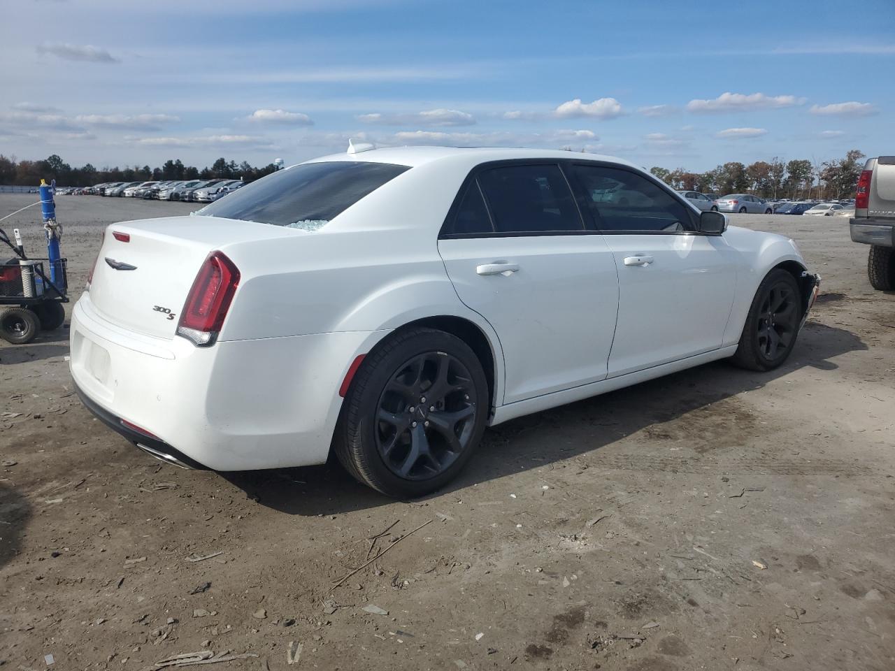 2022 CHRYSLER 300