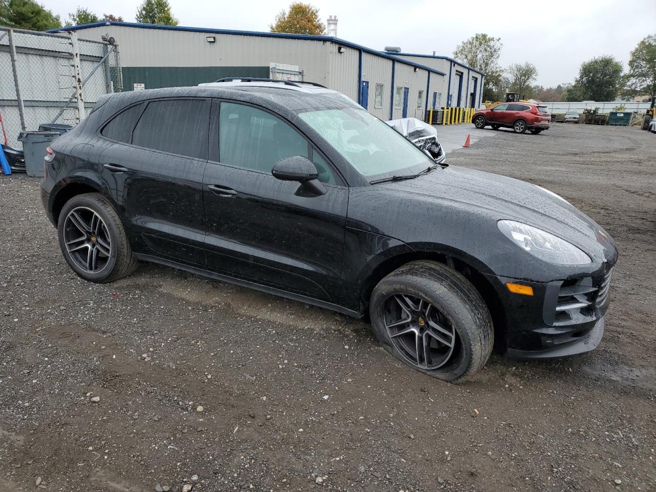 2020 PORSCHE Macan