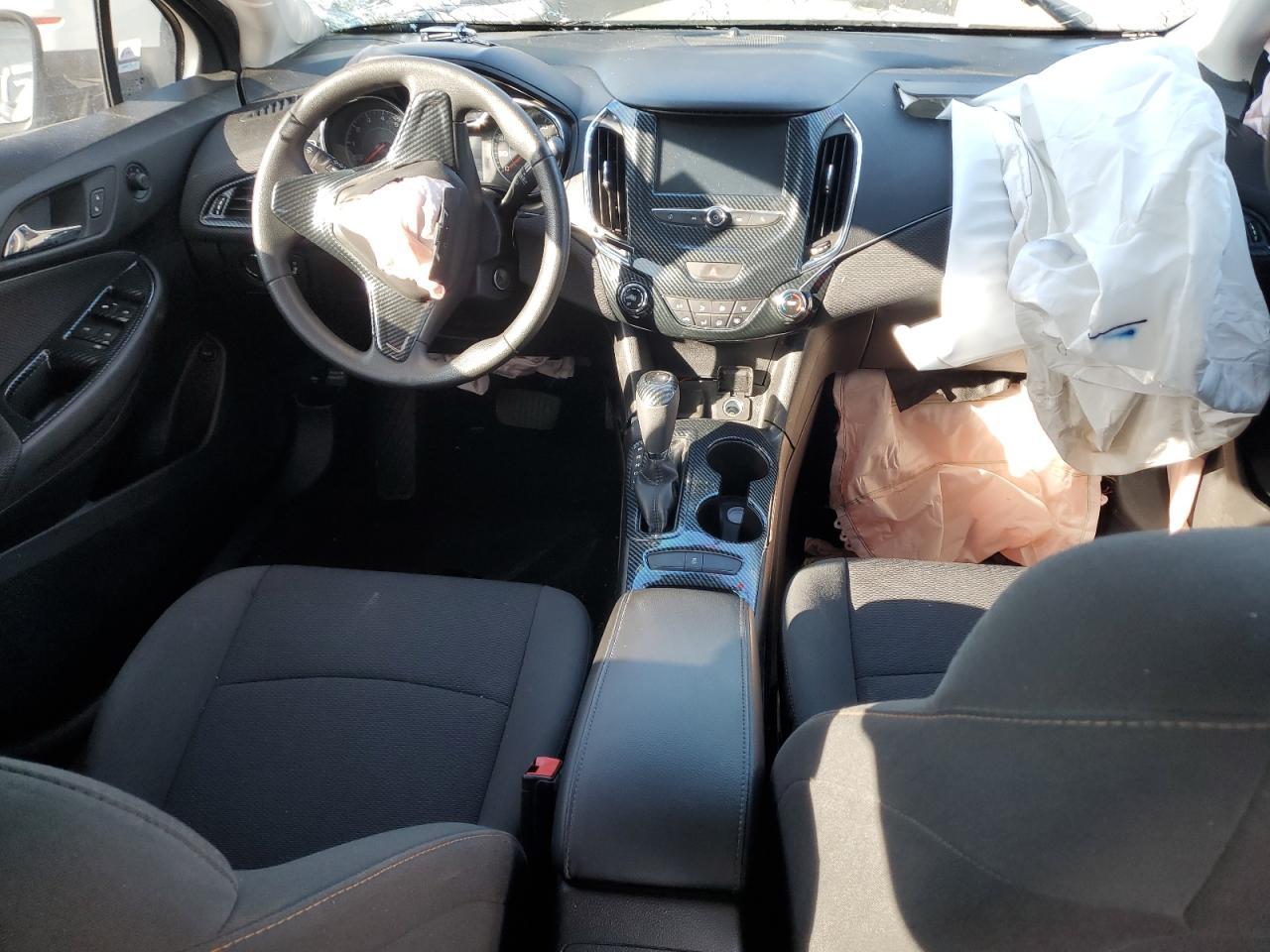2017 CHEVROLET CRUZE