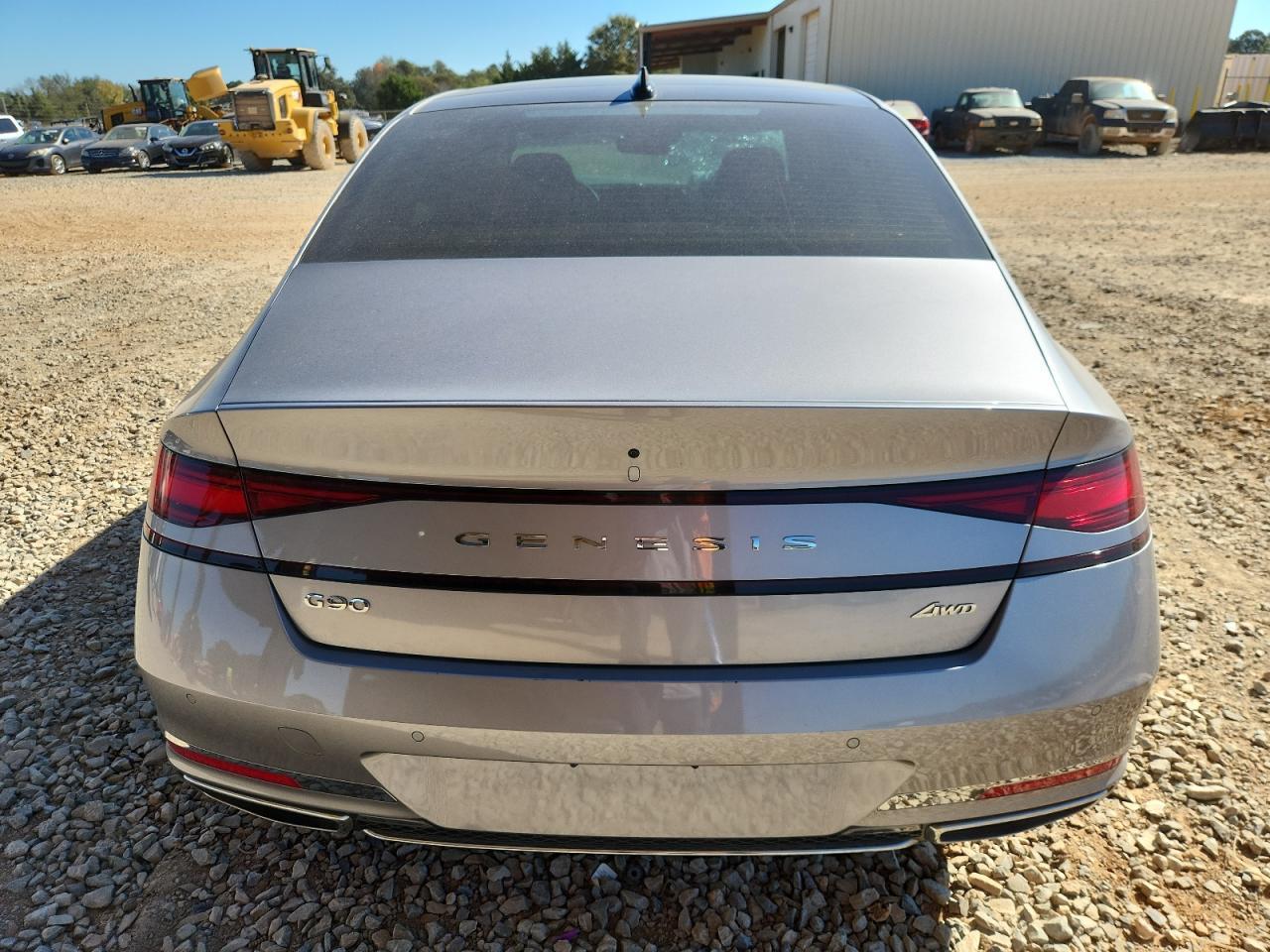 2023 GENESIS G90