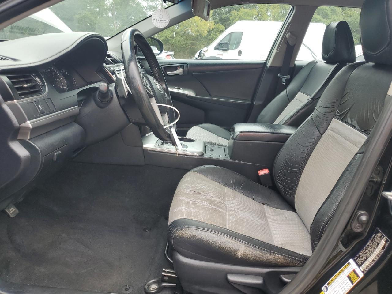 2014 TOYOTA CAMRY