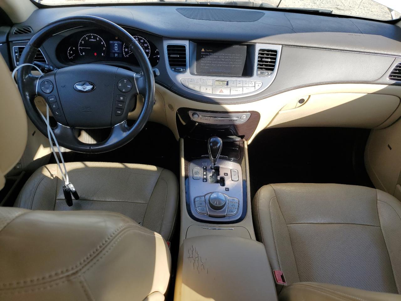 2011 HYUNDAI GENESIS