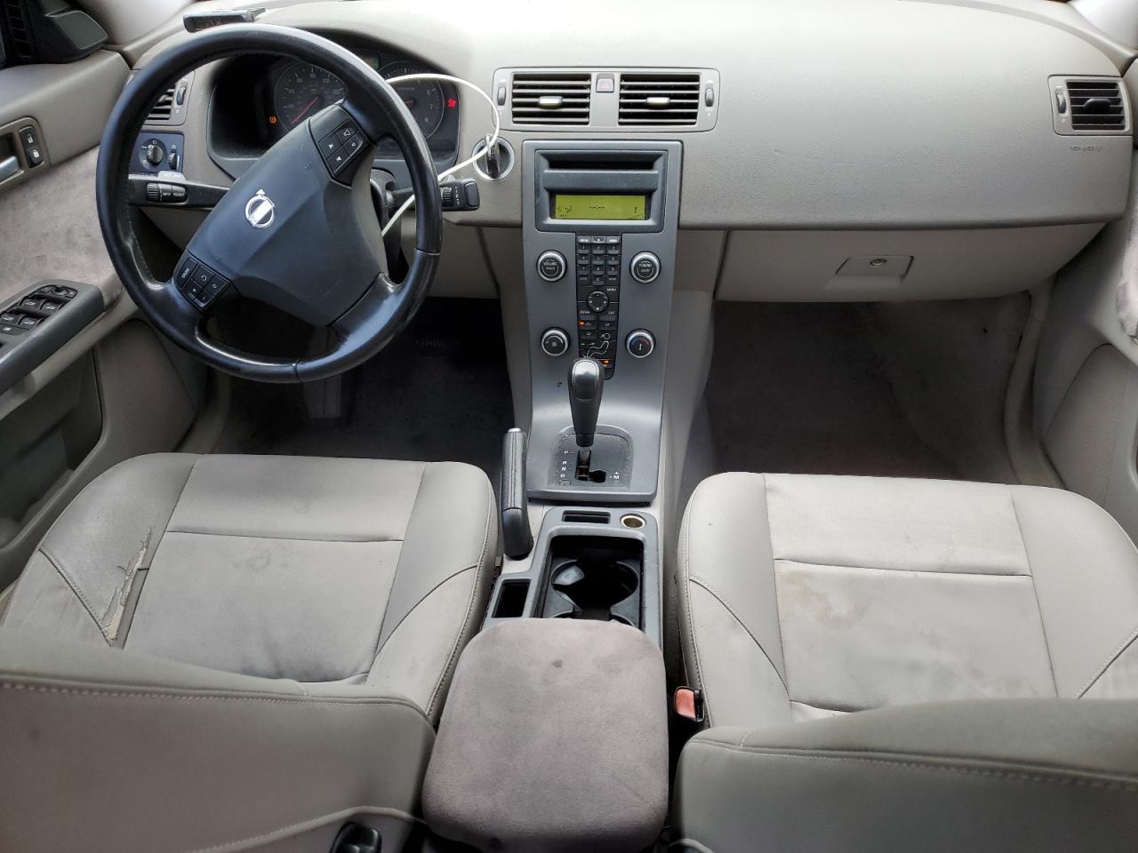 2009 VOLVO S40